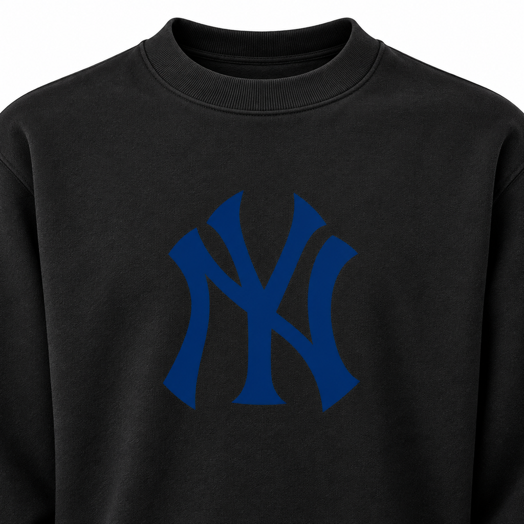 Black New York Yankees crewneck sweatshirt - DTF print close-up